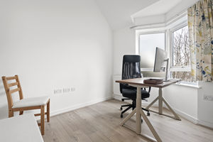 Photo 14- click for photo gallery